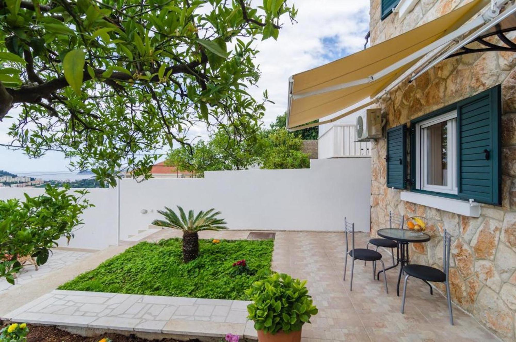 Apartments Lena & Lara Dubrovnik Exterior photo